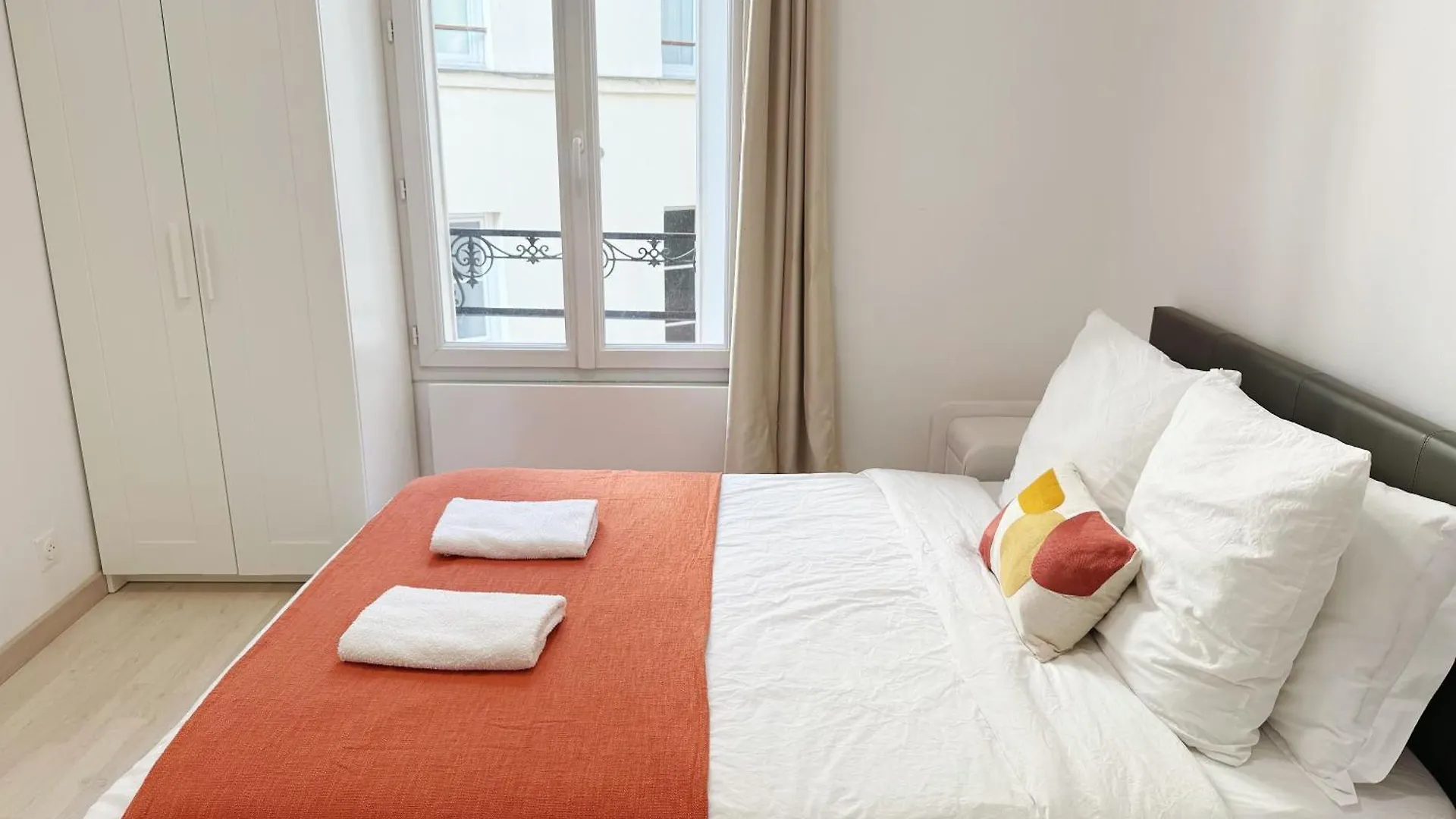 Le Magenta - Coeur De Paris - Canal Saint Martin - 3 Chambres 6 Personnes Apartament